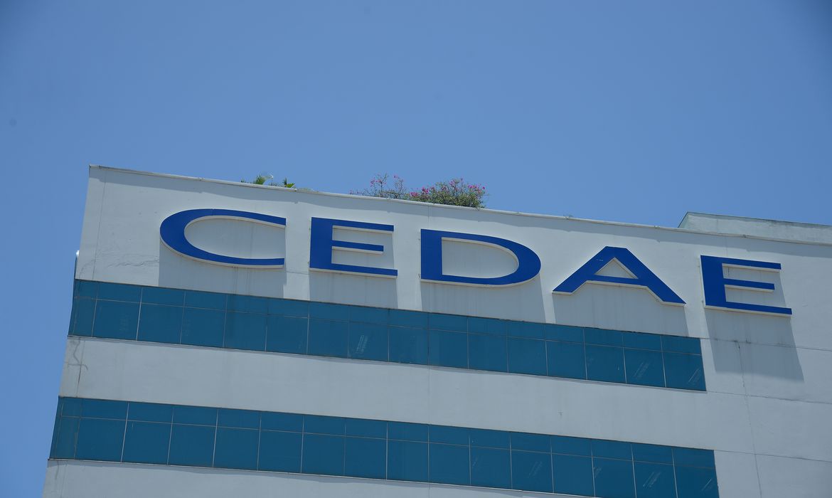 Leilão da Cedae vende três blocos da companhia por R$ 22,6 bilhões