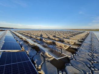 Projeto pioneiro de P&D de FURNAS combina usinas solares fixa e flutuante, além de planta de hidrogênio verde