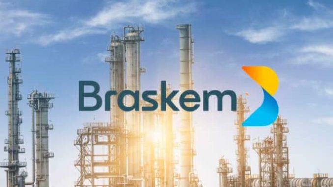 A Braskem possui DNA inovador e um portfólio abrangente de resinas plásticas e produtos químicos para diversos segmentos, como embalagens alimentícias, construção civil, industrial, automotivo, agronegócio, saúde e higiene, entre outros.