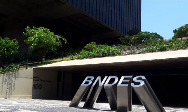 Imagem: por Miguel Ângelo | Banco Nacional de Desenvolvimento Econômico e Social - BNDES. Rio de Janeiro