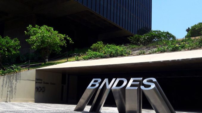 Imagem: por Miguel Ângelo | Banco Nacional de Desenvolvimento Econômico e Social - BNDES. Rio de Janeiro