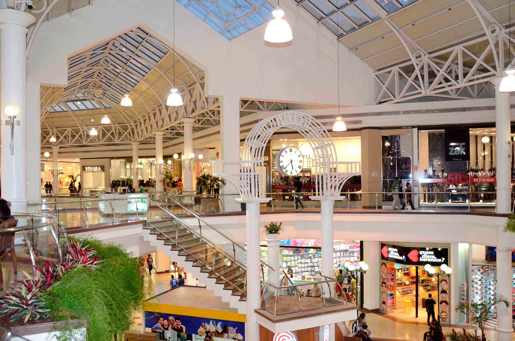 Visão interna do Minas Shopping | Fábio Ortolan