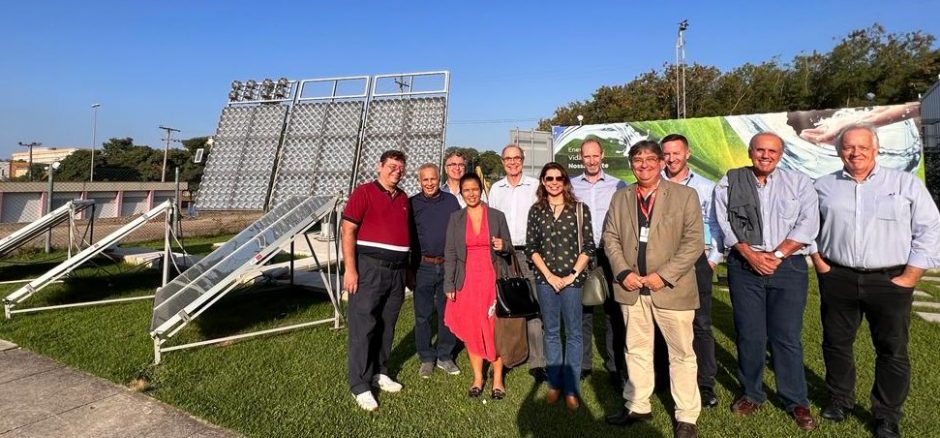 Comitiva da Britcham (Câmara Britânica de Comércio e Indústria) visitando a UFRJ.