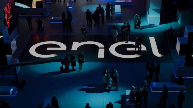 A ENEL atende como distribuidora, os estados do Rio de Janeiro, Ceará, Goiás e São Paulo. A Enel Brasil leva energia para cerca de 18 milhões de clientes.