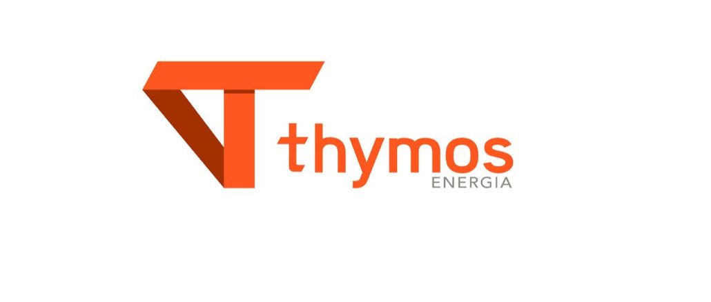 A Thymos Energia oferece soluções de ponta a ponta da cadeia: geração, transmissão, distribuição, comercialização e consumo, além de orientar investidores que buscam oportunidades nesses segmentos.