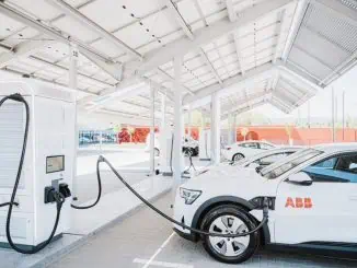 Foto: Divulgação | Carregadores de veículos elétricos ABB