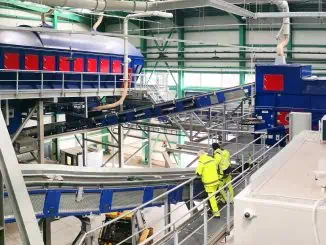 A nova instalação se destaca por seu alto grau de automação e eficiência e por sua capacidade de se adaptar às mudanças na composição do material.