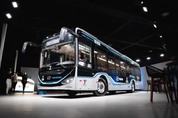 A operação no mercado brasileiro da HIGER BUS – líder mundial na fabricação de ônibus elétricos – está sob a responsabilidade do TEVX Motors Group.