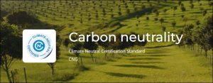 Fundada em 1991, na França, a Ecocert atua com certificação de organizações que têm impacto social e ambiental positivos, verificando o cumprimento de uma série de requisitos definidos em normas internacionais.