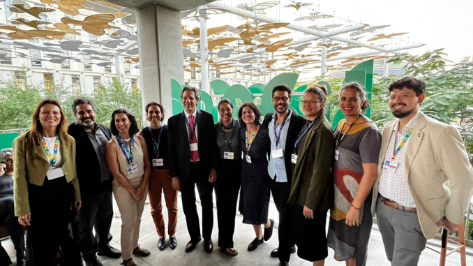 Imagem: Membros das sete organizações da sociedade civil à frente da iniciativa do Fórum de Finanças Climáticas reuniram-se com o ministro da Fazenda, Fernando Haddad, durante a COP28 em Dubai.