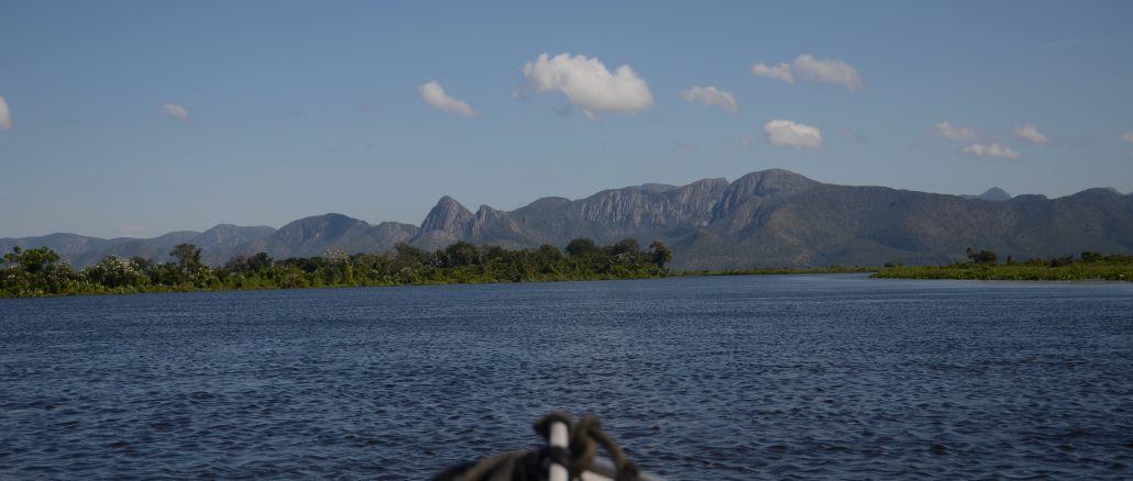 Foto: IHP Rio Paraguai, região da Serra do Amolar, Pantanal, MS