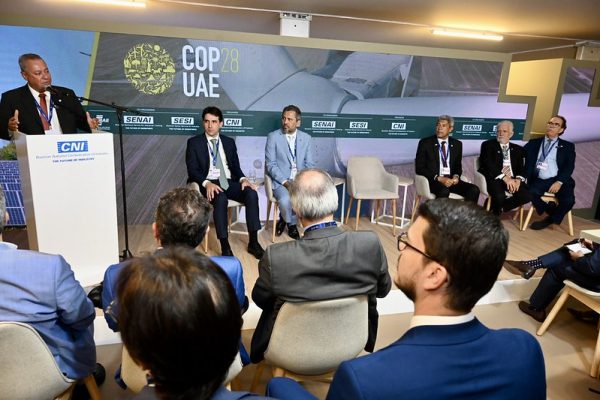 Foto: Iano Andrade - Presidente da CNI, Ricardo Alban, durante a abertura do estande da CNI na COP 28.