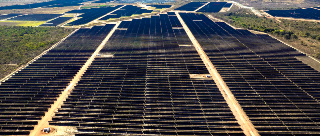Foto: Atlas Renewables Energy - Parque solar Lar do Sol