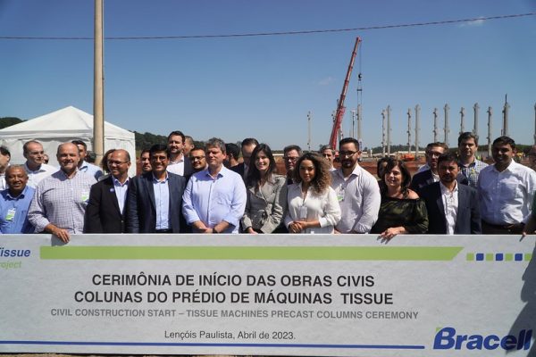 Foto: Sergio Barzaghi - Governo do Estado de SP Lançamento de projeto da Bracell em Lençóis Paulista, interior de SP, em 2023