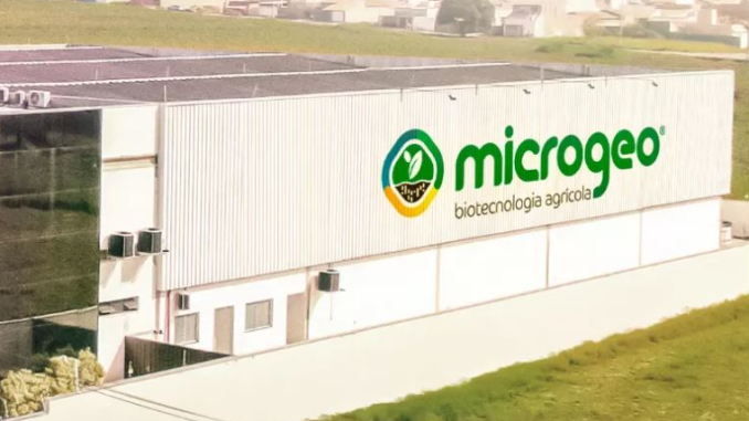 Microgeo - Mais de duas décadas cultivando a missão de promover o equilíbrio na agricultura por meio da diversidade biológica.