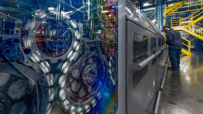 Foto: Ball Corporation, líder mundial em embalagens sustentáveis de alumínio, anuncia a conquista antecipada de sua meta ambiciosa de utilizar 100% de energia elétrica renovável em suas operações no Brasil. Foto: Ball Corporation, líder mundial em embalagens sustentáveis de alumínio, anuncia a conquista antecipada de sua meta ambiciosa de utilizar 100% de energia elétrica renovável em suas operações no Brasil.