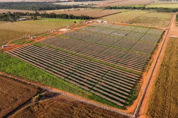 Foto: GreenYellow/Divulgação | Sistema fotovoltaico instalado em Nova Ubiratã