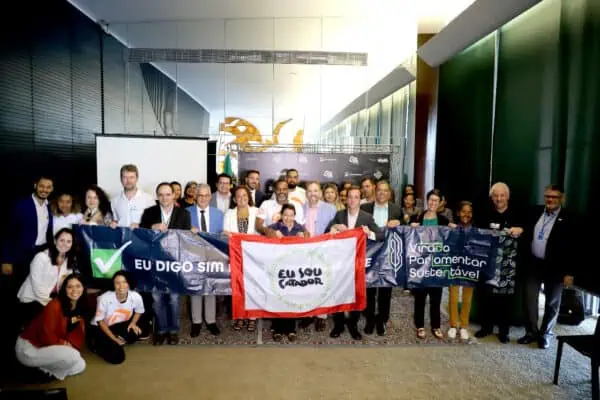 Foto: Divulgação | Lançamento da campanha “Do Meu Lixo Cuido Eu” promove a quebra de paradigmas ambientais e sociais na Câmara dos Deputados