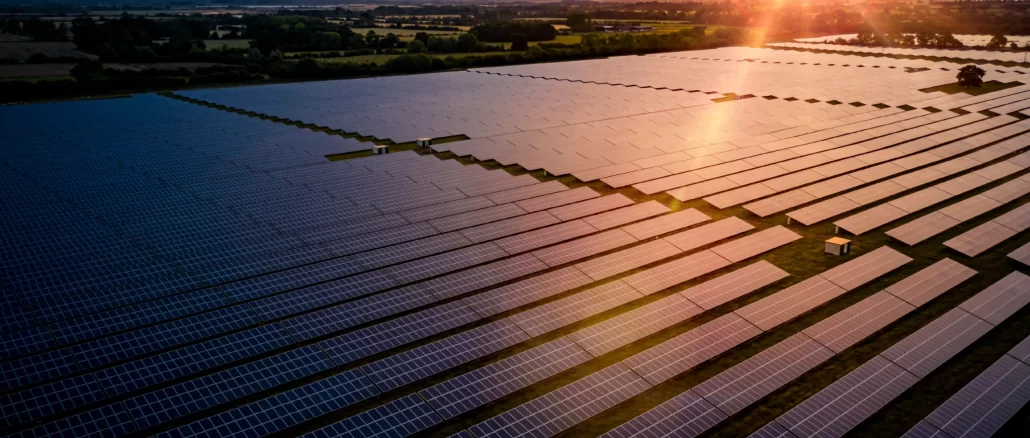 Foto: Divulgação | Com 46 gigawatts instalados no Brasil, fonte solar já representa 19,5% da matriz elétrica, segundo ABSOLAR