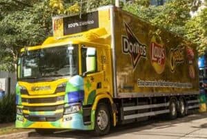 Foto: Marco Pinto - Caminhão elétrico semipesado de distribuição da PepsiCo no Brasil - do modelo Scania P230 B6X2.