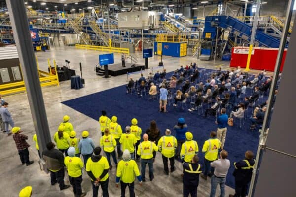 Foto: Cerimônia de inauguração do Novo Centro de Polimeros da STADLER  e Republic Services em Indianapolis, USA 