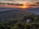 Imagem: vista aérea da Pedra Grande, do Parque Estadual da Cantareira | Divulgação Urbia Parques