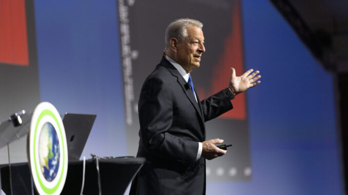 Al Gore durante treinamento do Climate Reality Project em Paris, França, este ano. Crédito: Divulgação Al Gore durante treinamento do Climate Reality Project em Paris, França, este ano. Crédito: Divulgação