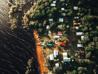 Lucas Bonny Comunidade amazônica recebe miniestação de tratamento de água em ação com apoio da Pwtech (imagem feita por Drone)