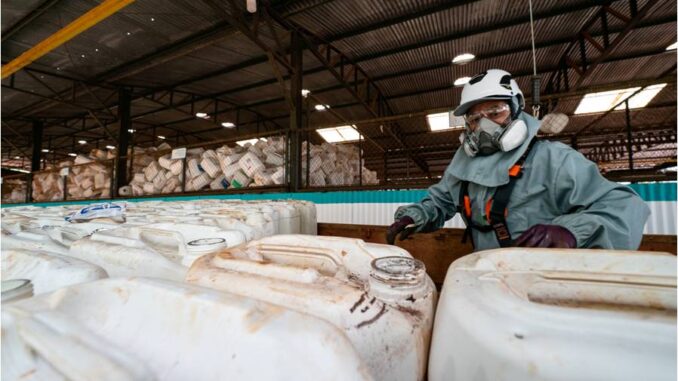 Com mais de 150 milhões de embalagens recicladas, a Campo Limpo antecipa metas do Plano Nacional de Economia Circular, unindo tecnologia nacional, certificação internacional e impacto ambiental positivo no agro. Foto: Divulgação